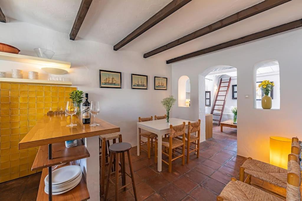 Appartamento Casa Pepita - Old Town - Relax Terrace With Views Tarifa Esterno foto
