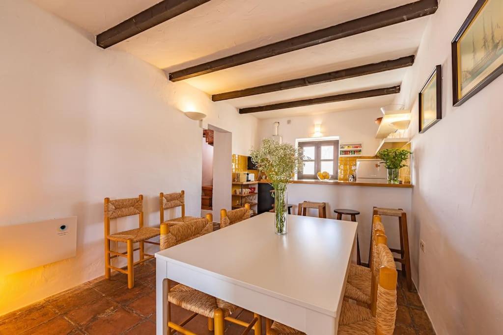 Appartamento Casa Pepita - Old Town - Relax Terrace With Views Tarifa Esterno foto