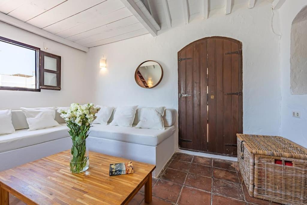 Appartamento Casa Pepita - Old Town - Relax Terrace With Views Tarifa Esterno foto